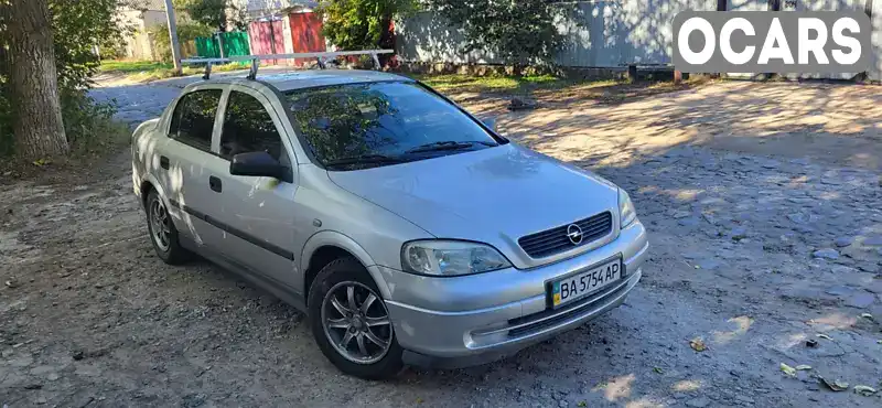 Седан Opel Astra 2005 1.39 л. Ручна / Механіка обл. Кіровоградська, Світловодськ - Фото 1/6