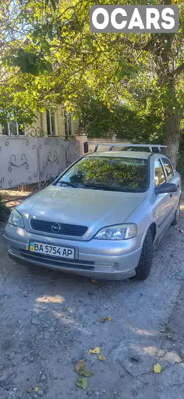 Y6D0TGF695X002595 Opel Astra 2005 Седан 1.39 л. Фото 2