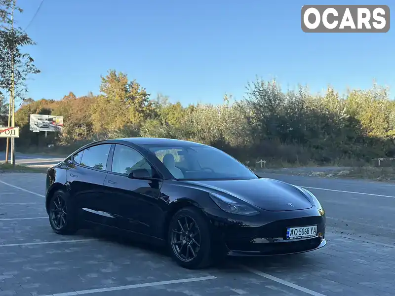 Седан Tesla Model 3 2021 null_content л. обл. Закарпатська, Ужгород - Фото 1/16