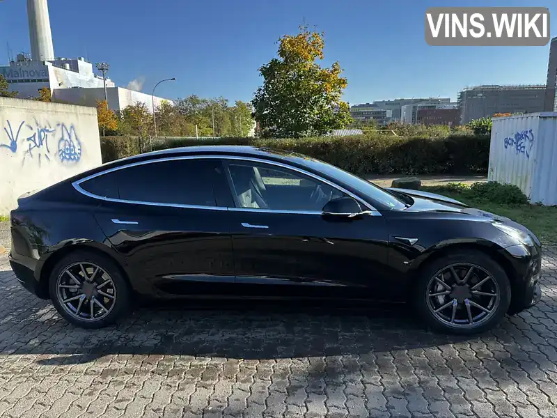 Седан Tesla Model 3 2019 null_content л. Автомат обл. Закарпатська, Ужгород - Фото 1/20