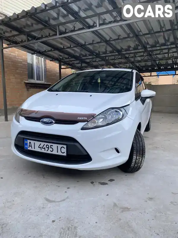 Хэтчбек Ford Fiesta 2011 1.39 л. Автомат обл. Киевская, Белая Церковь - Фото 1/16