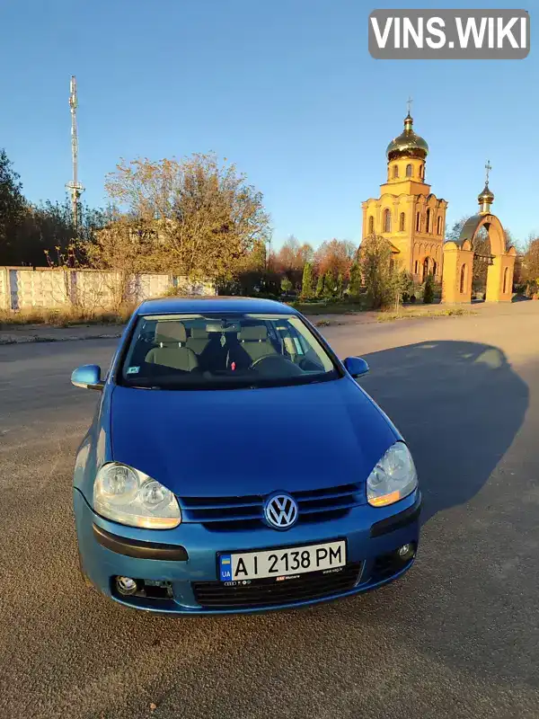 Хетчбек Volkswagen Golf 2005 1.6 л. Ручна / Механіка обл. Сумська, Шостка - Фото 1/9