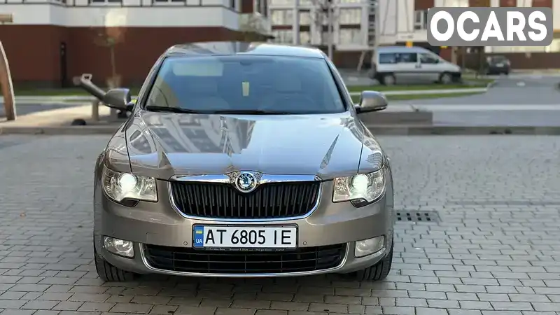 Ліфтбек Skoda Superb 2011 2 л. Автомат обл. Івано-Франківська, Івано-Франківськ - Фото 1/21