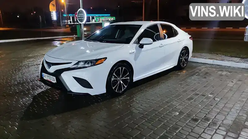 4T1G31AK2LU010646 Toyota Camry 2019 Седан 2.49 л. Фото 1