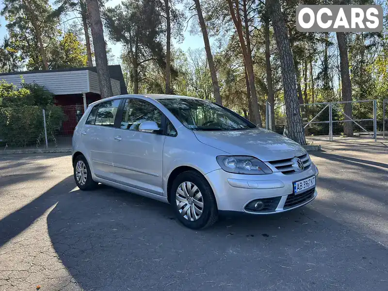 Хетчбек Volkswagen Golf Plus 2006 1.6 л. Ручна / Механіка обл. Вінницька, Вінниця - Фото 1/21