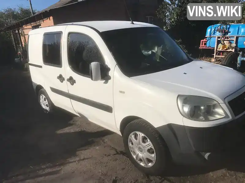 Мінівен Fiat Doblo 2008 1.3 л. Ручна / Механіка обл. Житомирська, Бердичів - Фото 1/10