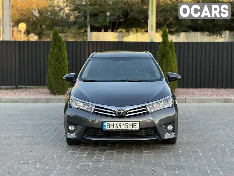 Седан Toyota Corolla 2013 1.6 л. Автомат обл. Одеська, Одеса - Фото 1/21