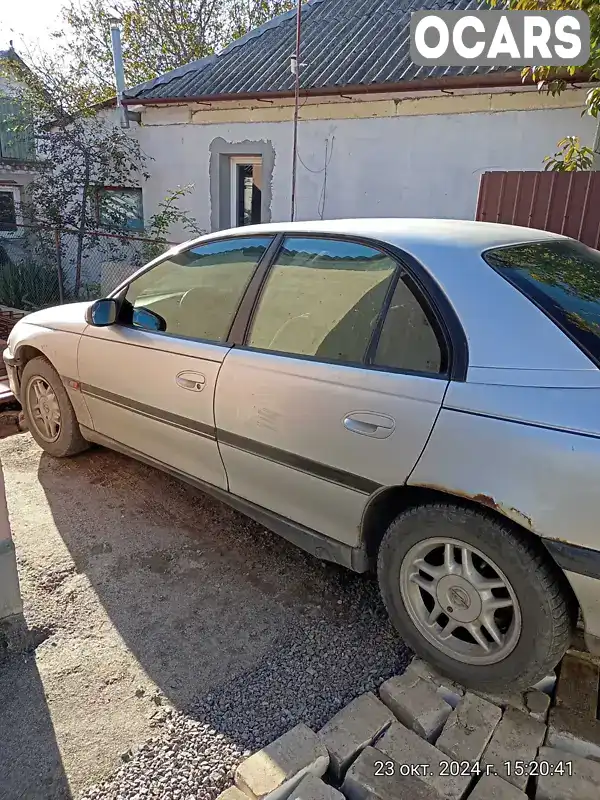 Седан Opel Omega 1999 2 л. Ручна / Механіка обл. Дніпропетровська, Дніпро (Дніпропетровськ) - Фото 1/7