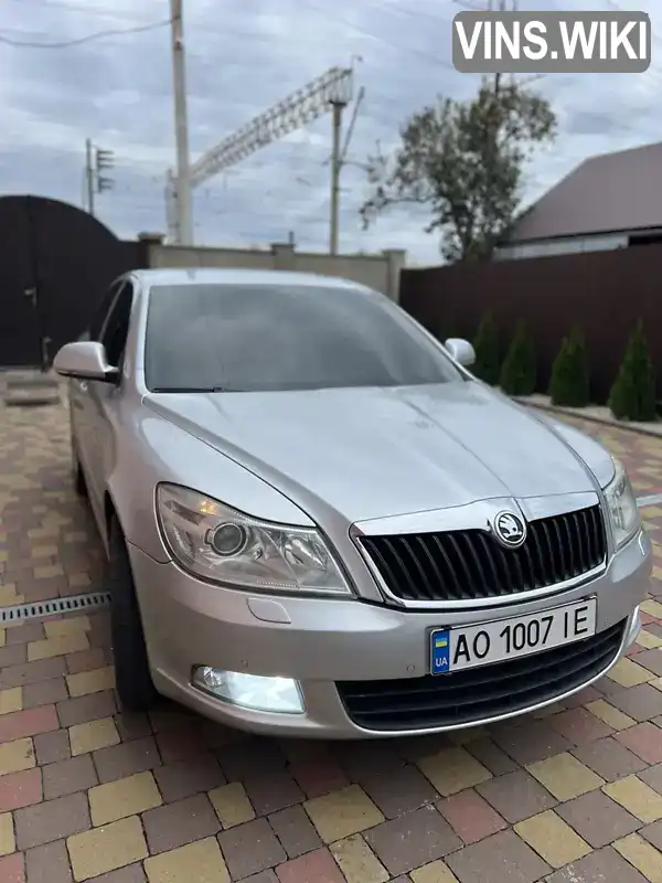 Ліфтбек Skoda Octavia 2012 1.97 л. Ручна / Механіка обл. Закарпатська, Мукачево - Фото 1/21