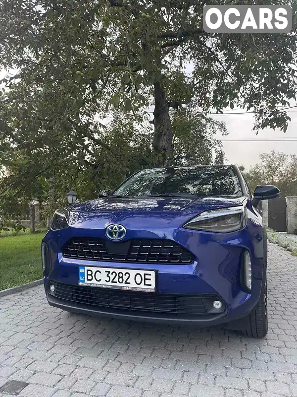 Позашляховик / Кросовер Toyota Yaris Cross 2021 1.49 л. Варіатор обл. Львівська, Львів - Фото 1/12