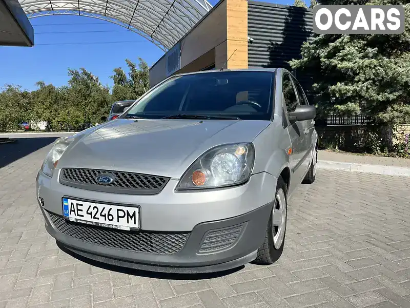 Хэтчбек Ford Fiesta 2006 1.24 л. Ручная / Механика обл. Днепропетровская, Днепр (Днепропетровск) - Фото 1/20