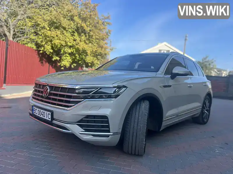 Позашляховик / Кросовер Volkswagen Touareg 2021 3 л. Автомат обл. Львівська, Львів - Фото 1/21