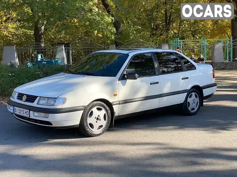 Седан Volkswagen Passat 1994 1.78 л. Ручна / Механіка обл. Полтавська, Полтава - Фото 1/11