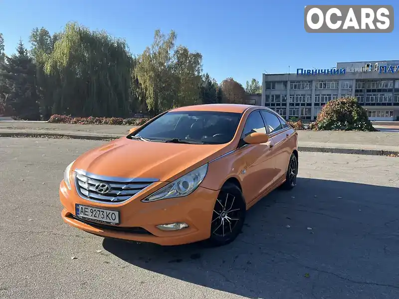 Седан Hyundai Sonata 2010 2 л. Автомат обл. Дніпропетровська, Кривий Ріг - Фото 1/21