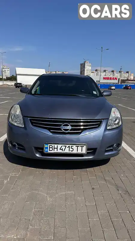 Седан Nissan Altima 2012 2.49 л. обл. Одеська, Одеса - Фото 1/13