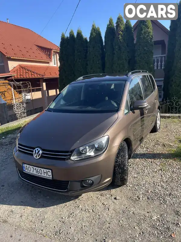 Мінівен Volkswagen Touran 2012 1.6 л. Автомат обл. Закарпатська, Тячів - Фото 1/18