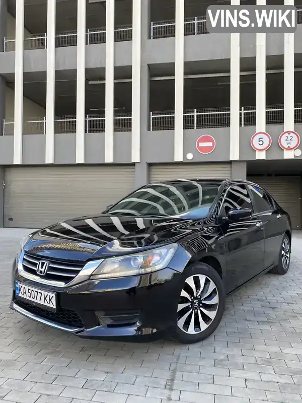 Седан Honda Accord 2015 2.4 л. Вариатор обл. Киевская, Киев - Фото 1/15