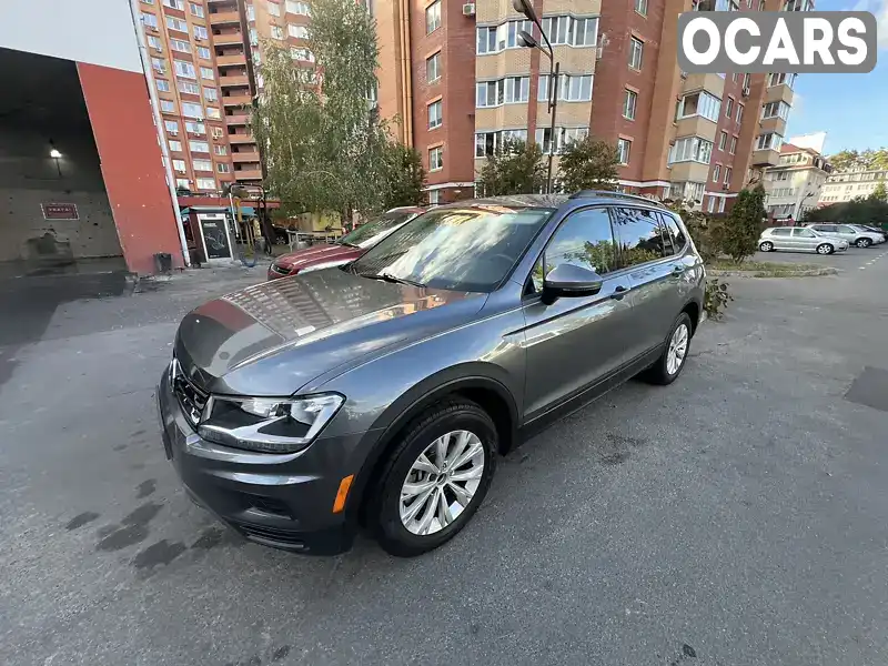 Позашляховик / Кросовер Volkswagen Tiguan 2017 1.98 л. Автомат обл. Донецька, Покровськ (Красноармійськ) - Фото 1/9