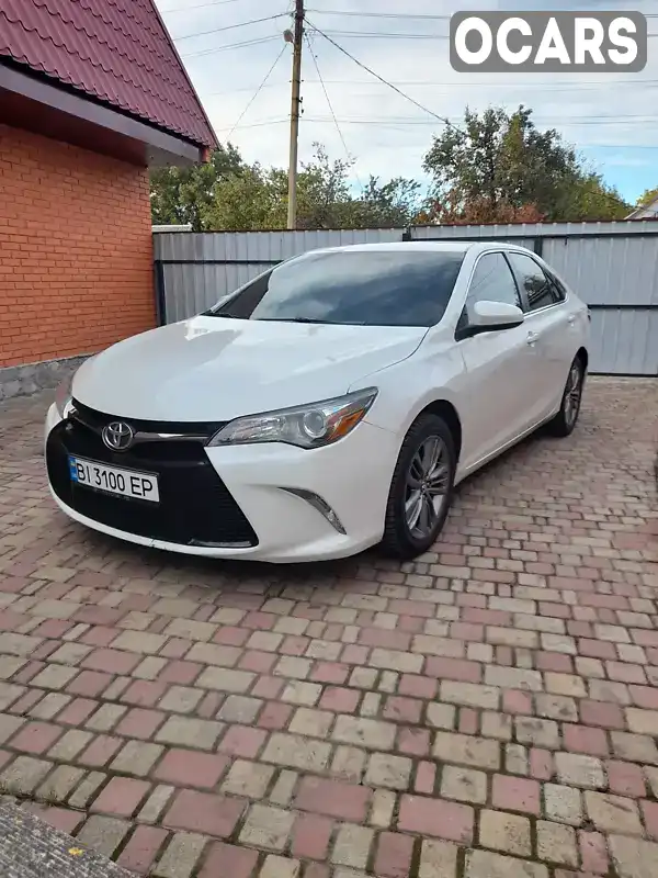 Седан Toyota Camry 2015 2.49 л. Автомат обл. Полтавська, Миргород - Фото 1/21