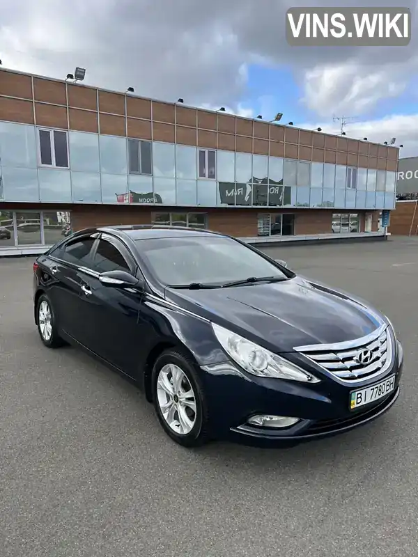 Седан Hyundai Sonata 2010 2.36 л. Автомат обл. Київська, Київ - Фото 1/21