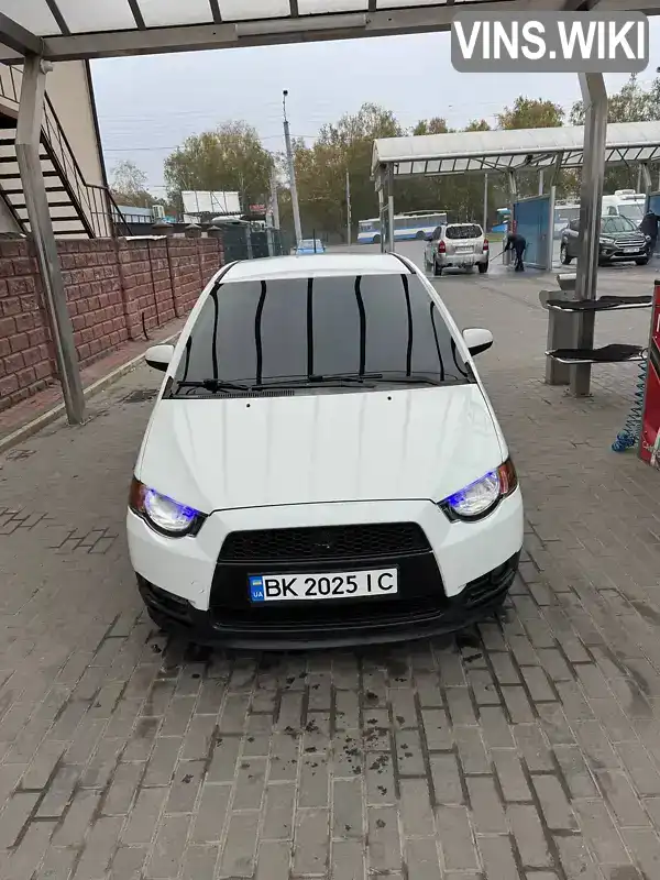 Хетчбек Mitsubishi Colt 2011 1.33 л. Ручна / Механіка обл. Рівненська, Рівне - Фото 1/20