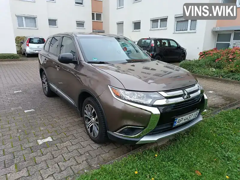 Позашляховик / Кросовер Mitsubishi Outlander 2017 2.38 л. Варіатор обл. Тернопільська, Тернопіль - Фото 1/12