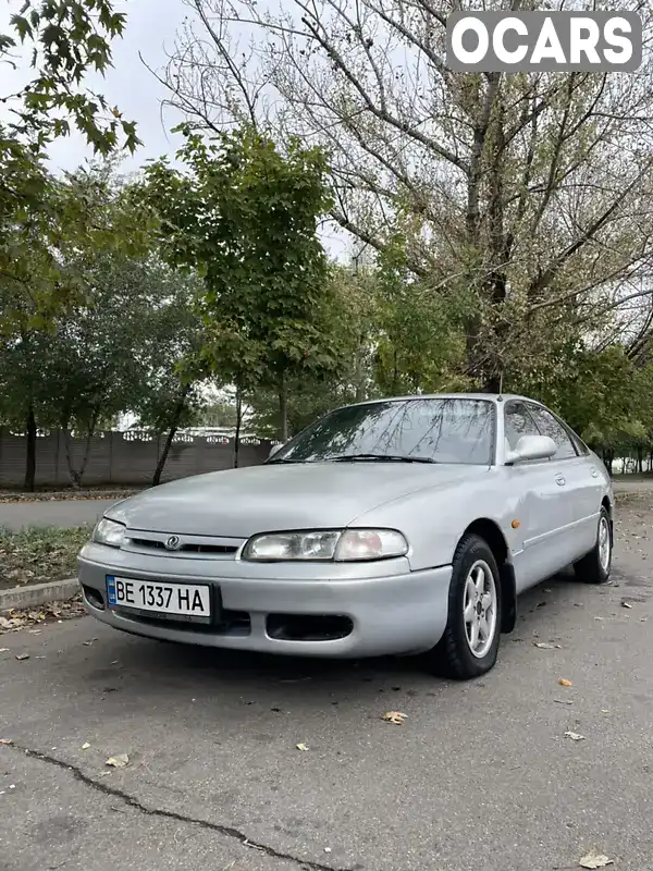 Хетчбек Mazda 626 1993 2 л. Ручна / Механіка обл. Миколаївська, Миколаїв - Фото 1/14