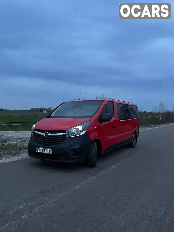 Мінівен Opel Vivaro 2016 1.6 л. Ручна / Механіка обл. Рівненська, Рокитне - Фото 1/16