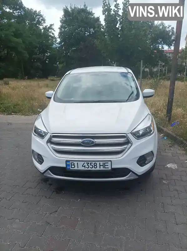 Внедорожник / Кроссовер Ford Escape 2016 2 л. Автомат обл. Харьковская, Валки - Фото 1/10