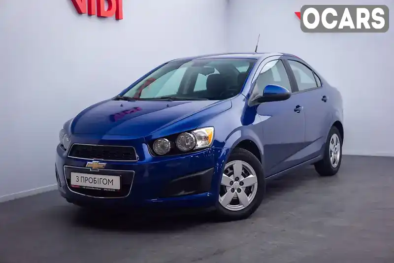 Седан Chevrolet Sonic 2013 1.8 л. Автомат обл. Київська, Київ - Фото 1/20