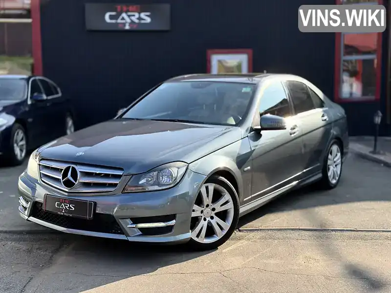 Седан Mercedes-Benz C-Class 2012 1.8 л. Автомат обл. Київська, Київ - Фото 1/21