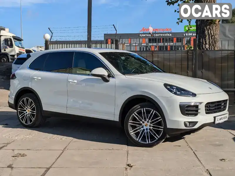 Позашляховик / Кросовер Porsche Cayenne 2015 3.6 л. Автомат обл. Київська, Київ - Фото 1/21