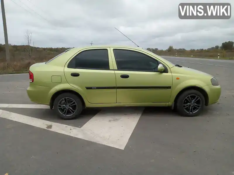 Седан Chevrolet Aveo 2005 1.5 л. Ручна / Механіка обл. Чернігівська, Ніжин - Фото 1/13