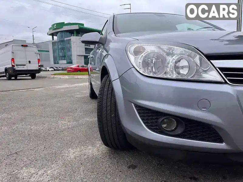 W0L0AHL3582204050 Opel Astra 2008 Универсал 1.6 л. Фото 4