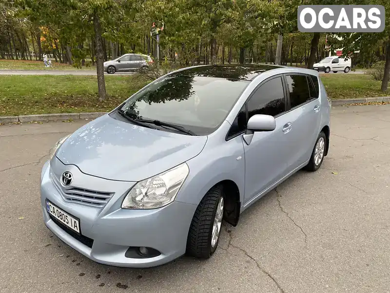 Мінівен Toyota Verso 2010 2 л. Ручна / Механіка обл. Черкаська, Умань - Фото 1/21