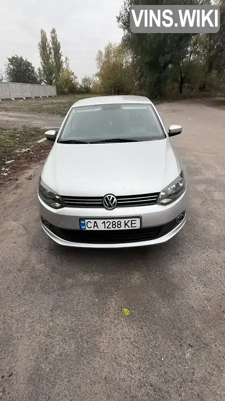 Седан Volkswagen Polo 2013 1.57 л. Автомат обл. Черкаська, Черкаси - Фото 1/9