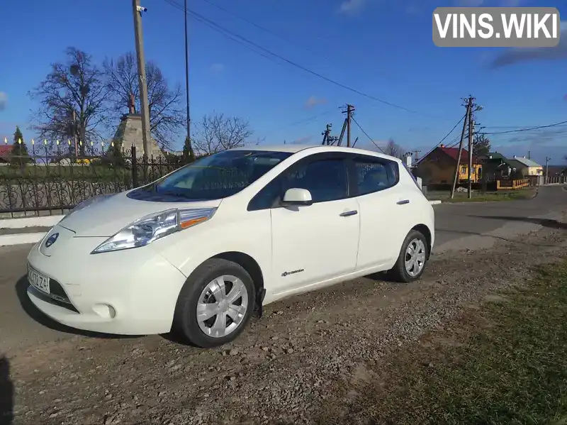 Хэтчбек Nissan Leaf 2014 1.4 л. обл. Львовская, Львов - Фото 1/21