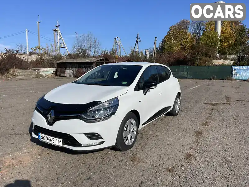 Хэтчбек Renault Clio 2018 1.15 л. Ручная / Механика обл. Ровенская, Костополь - Фото 1/21