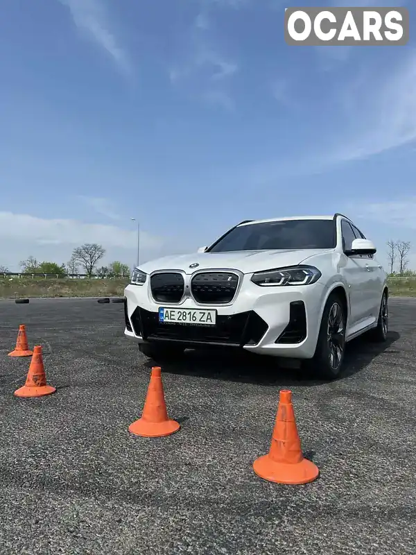 Позашляховик / Кросовер BMW iX3 2021 null_content л. обл. Дніпропетровська, Дніпро (Дніпропетровськ) - Фото 1/21