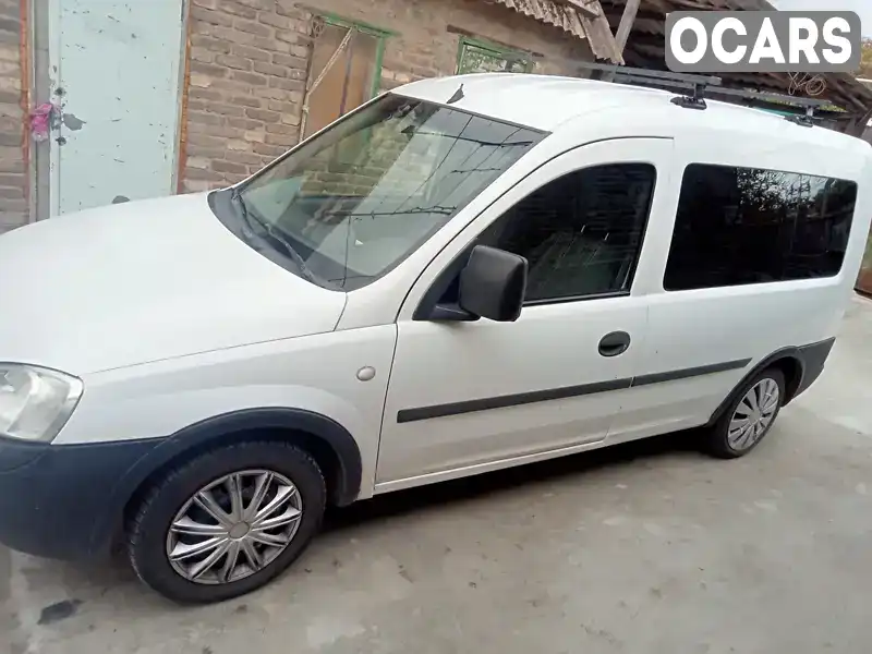 W0L0XCF2553019497 Opel Combo 2004 Минивэн  Фото 5