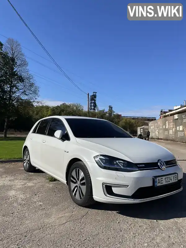 Хетчбек Volkswagen e-Golf 2017 null_content л. обл. Дніпропетровська, Кривий Ріг - Фото 1/17