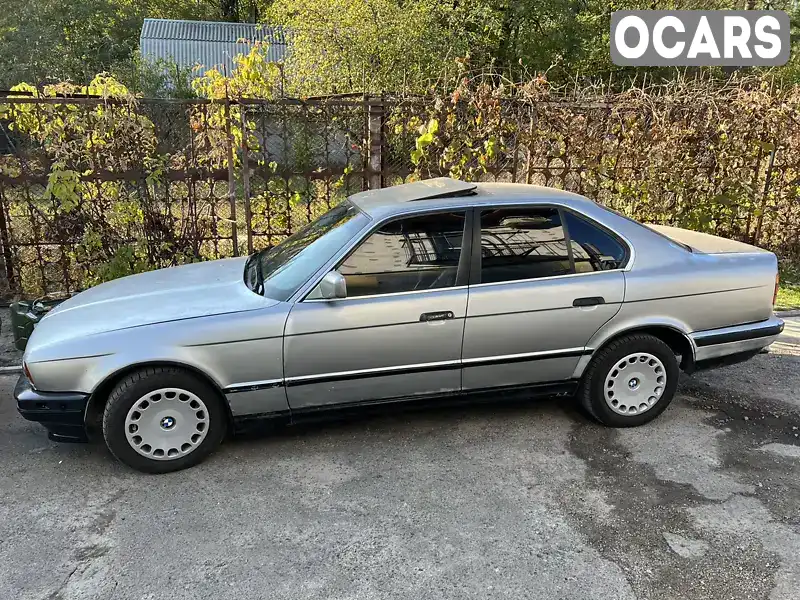 Седан BMW 5 Series 1990 null_content л. обл. Київська, Київ - Фото 1/10