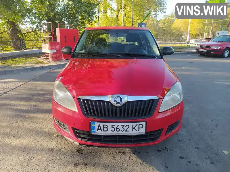 Хетчбек Skoda Fabia 2013 1.2 л. обл. Вінницька, Вінниця - Фото 1/21