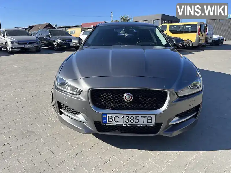 Седан Jaguar XE 2017 2 л. Автомат обл. Львівська, Львів - Фото 1/11