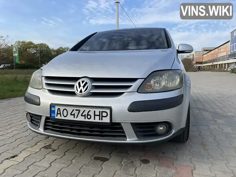 Хетчбек Volkswagen Golf 2005 1.39 л. Ручна / Механіка обл. Закарпатська, Ужгород - Фото 1/20