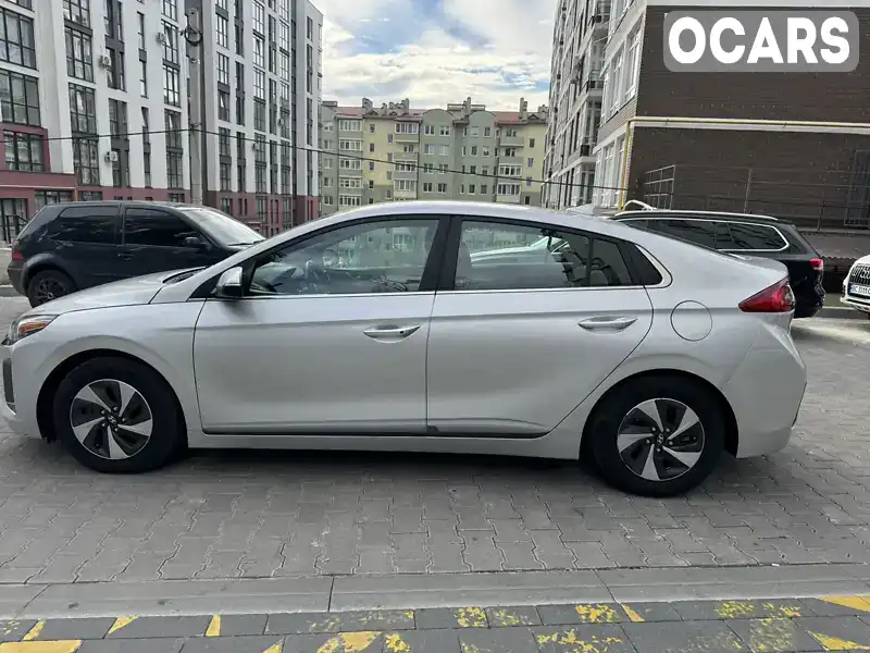 Хетчбек Hyundai Ioniq 2017 1.58 л. Робот обл. Львівська, Львів - Фото 1/21