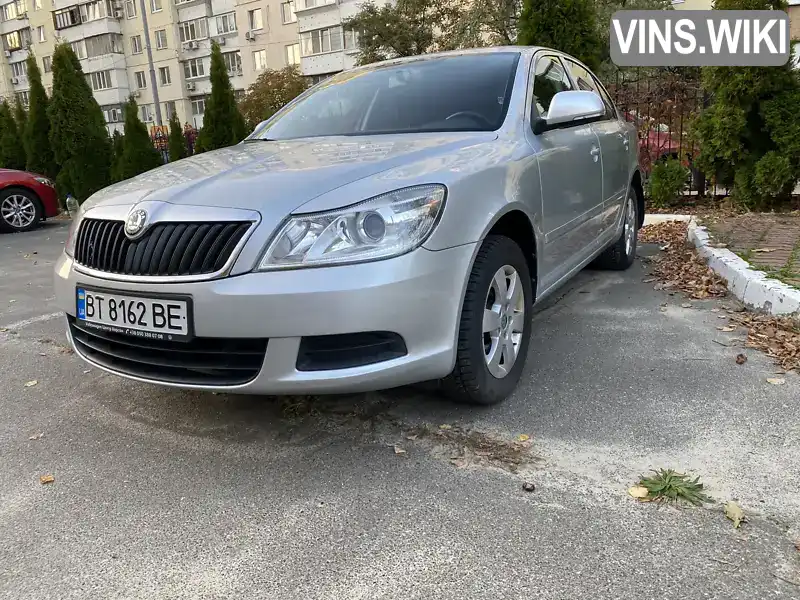 Ліфтбек Skoda Octavia 2011 1.6 л. Ручна / Механіка обл. Київська, Київ - Фото 1/21