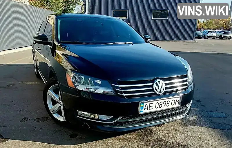 Седан Volkswagen Passat 2015 1.8 л. Автомат обл. Дніпропетровська, Дніпро (Дніпропетровськ) - Фото 1/20