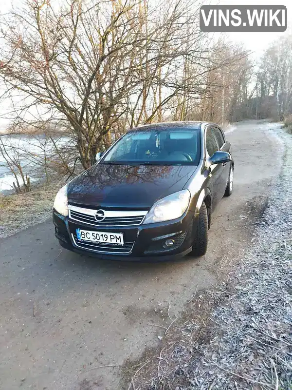 Хетчбек Opel Astra 2014 1.6 л. Ручна / Механіка обл. Львівська, Львів - Фото 1/11