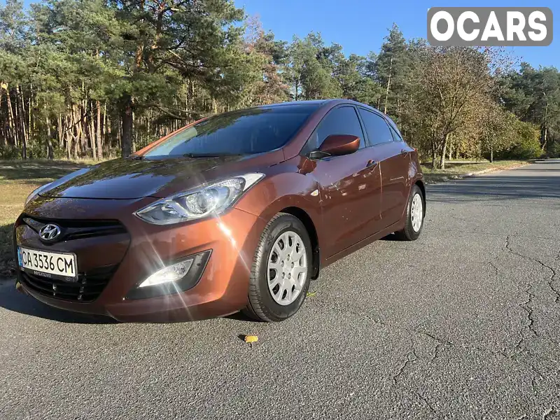 Хэтчбек Hyundai i30 2013 1.4 л. Ручная / Механика обл. Киевская, Киев - Фото 1/14